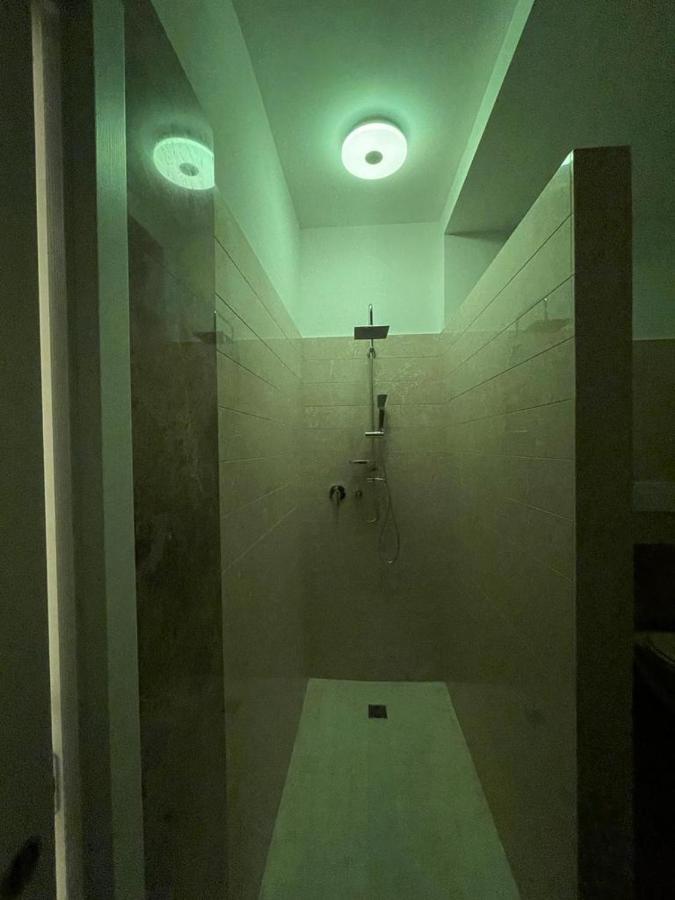 Suite 55 In Centro Trani Esterno foto