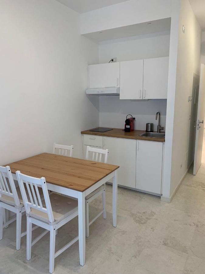 Suite 55 In Centro Trani Esterno foto